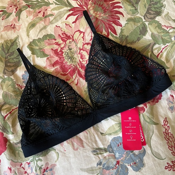 COMMANDO Size XL Butter + Lace Britt Black Lace Bralette Triangle Bra $78 NEW - Picture 2 of 16